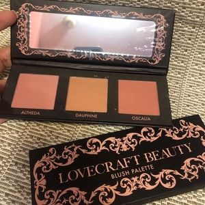 ☀️Lovecraft beauty blush palette